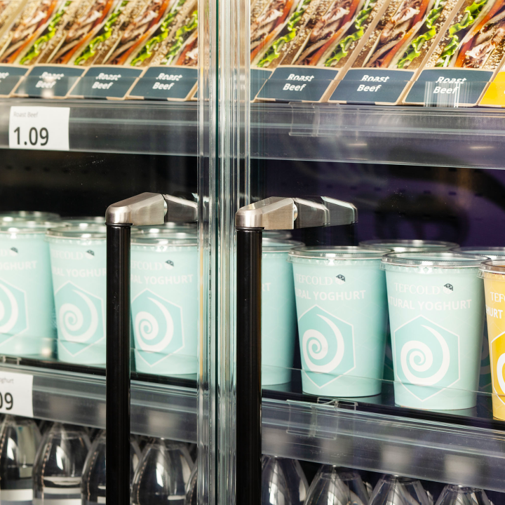 Refrigerador mural de supermercado Galaxy+ GP20FGD Black